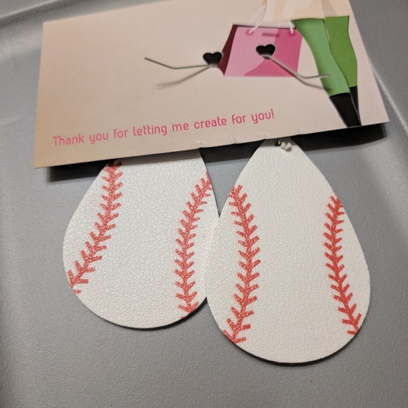Baseball Earrings - Picture 2 of 2